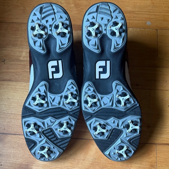 FootJoy Super Lites White Brown Leather Saddle Golf Shoes Cleats Men’s 9.5 - Picture 3 of 8